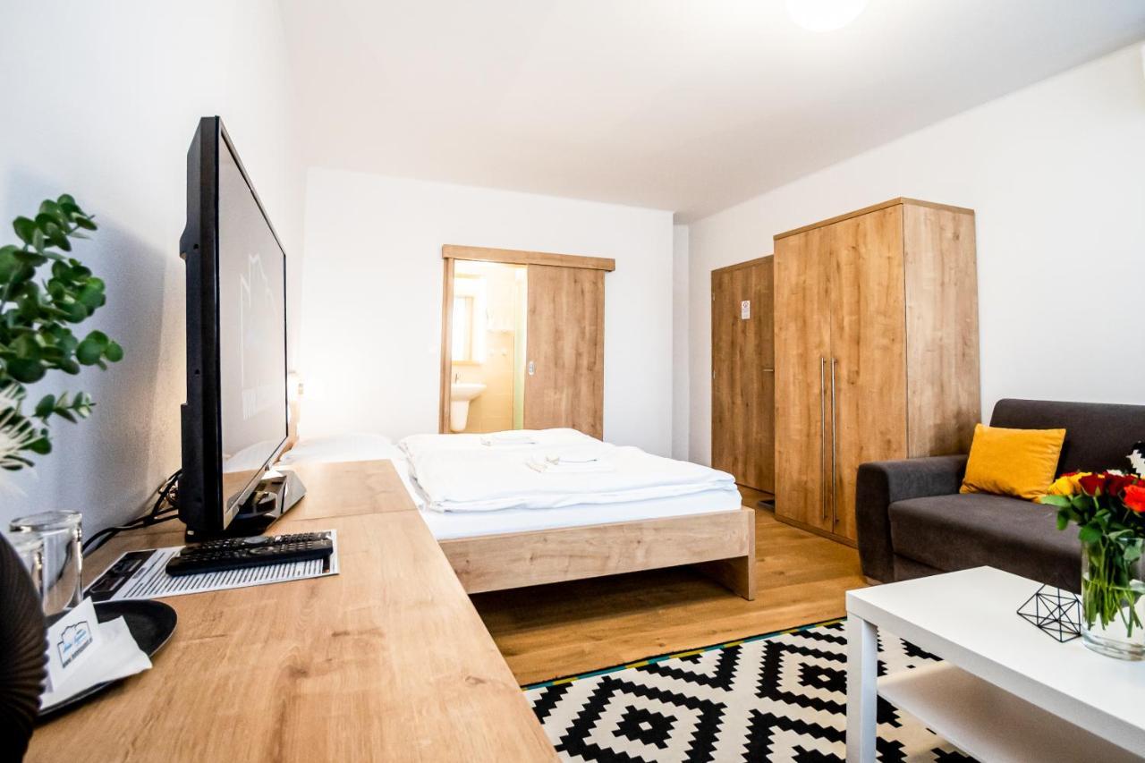 Hotel Squash Centrum Prievidza Exterior foto